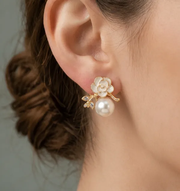 Anti_Tarnish_Pearl_Beaded_Floral_Stud_Earrings_For_Women