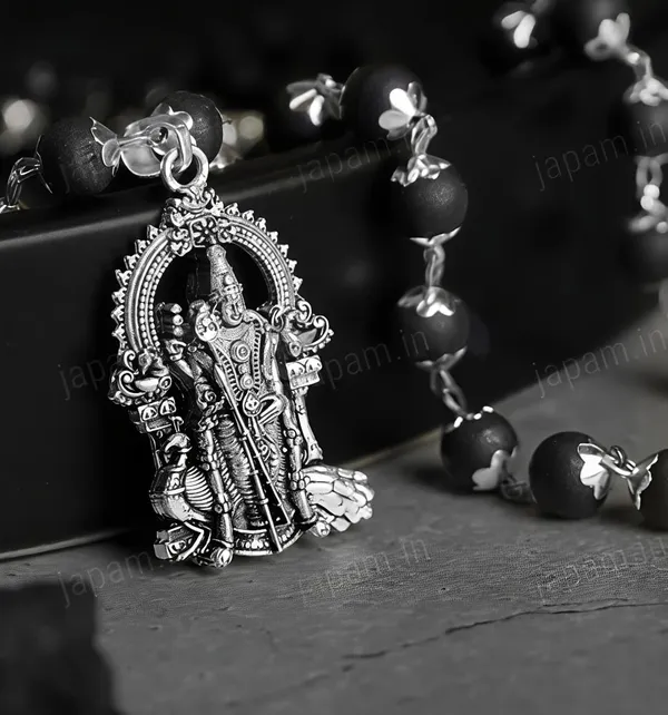 KARUNGALI_MALAI_SILVER_PLATED_WITH_MUGURAN_PENDANT