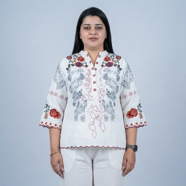 White_Floral_Embroidered_Relaxed_Tunic_Top_For_Women