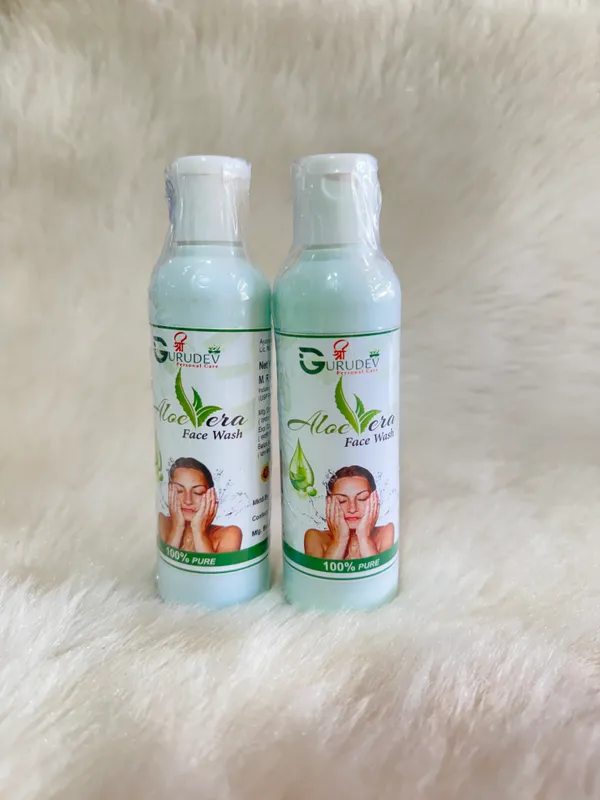 Aloe_Vera_Face_Wash_For_Daily_Cleansing_100Ml_(Aloe_Vera_Face_Wash)