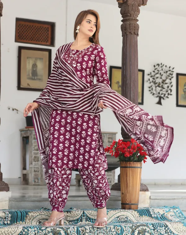 Maroon_Floral_Print_Embellished_Straight_Kurta_Set_For_Women