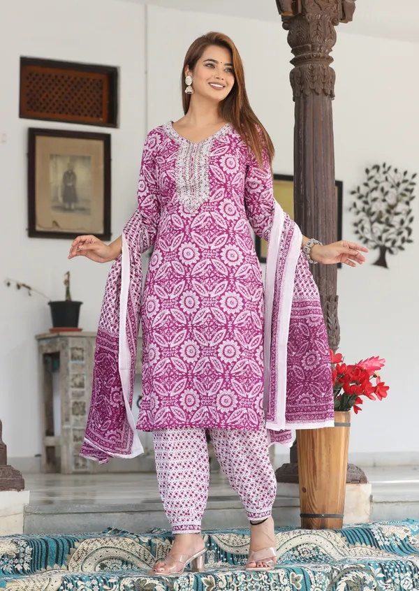 Pink_Floral_Printed_Straight_Kurta_Set_For_Women
