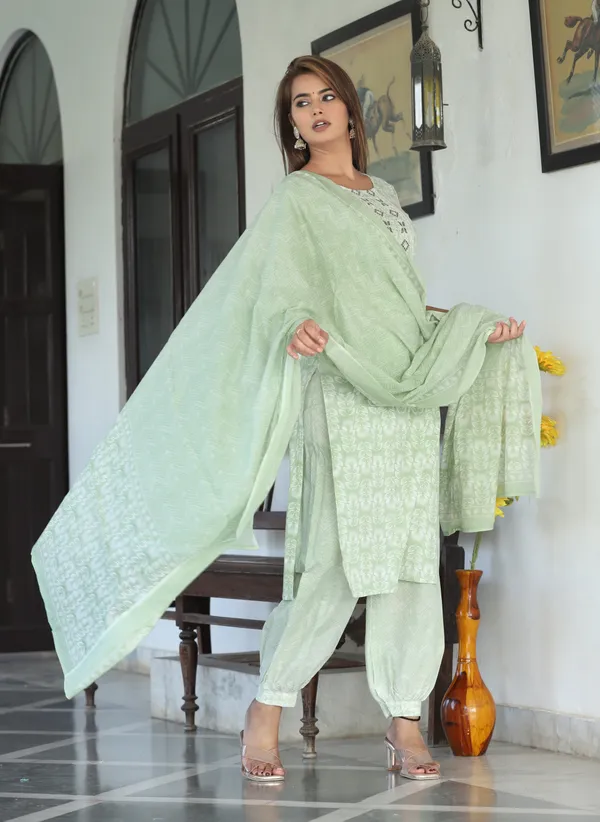 Mint_Green_Floral_Printed_Straight_Kurta_Set_For_Women