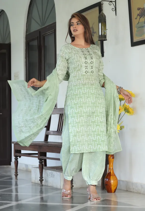 Mint_Green_Floral_Printed_Straight_Kurta_Set_For_Women