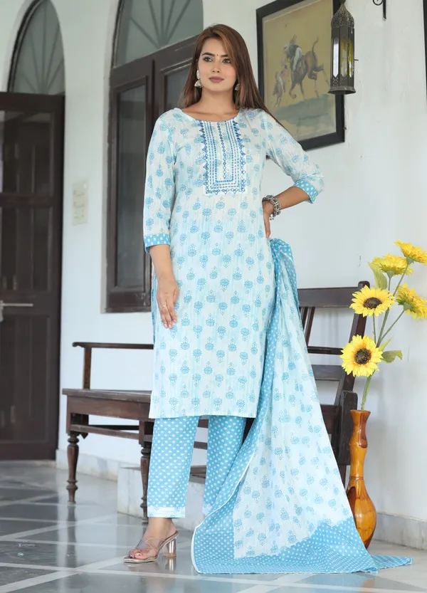 Blue_Floral_Printed_Straight_Kurta_Set_For_Women