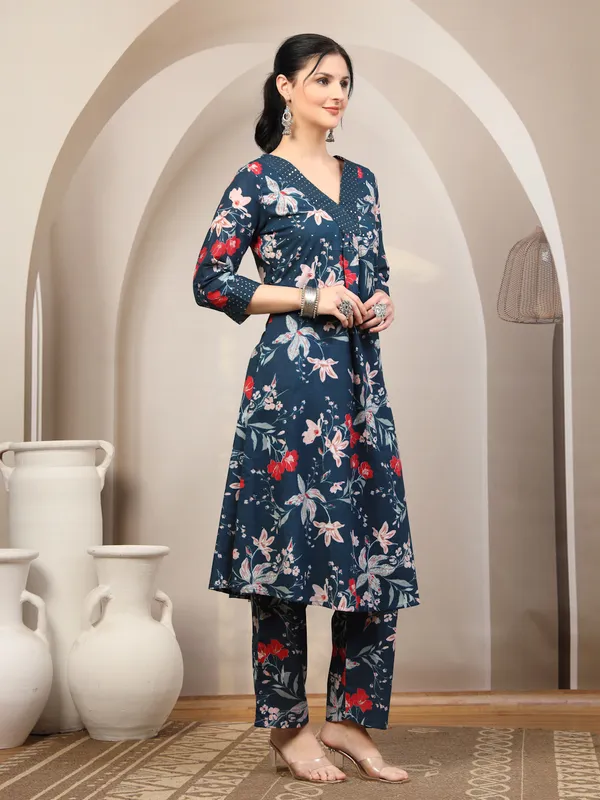 Navy_Floral_Print_Flared_Kurta_Set_For_Women