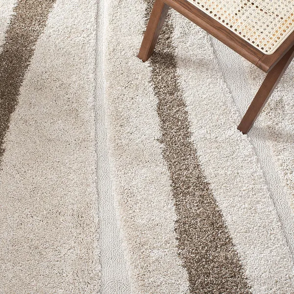 Microfiber_Polyester_Modern_Solid_Round_Shaggy_Rug_Ivory_Dark_Beige