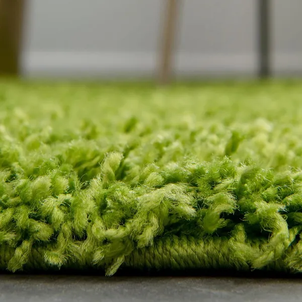 Microfiber_Polyester_Bohemian_Solid_Grass_Green_Round_Shaggy_Rug