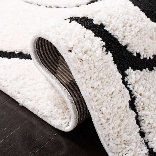 Microfiber_Polyester_Bohemian_Ivory_Black_Floral_Round_Shaggy_Rug