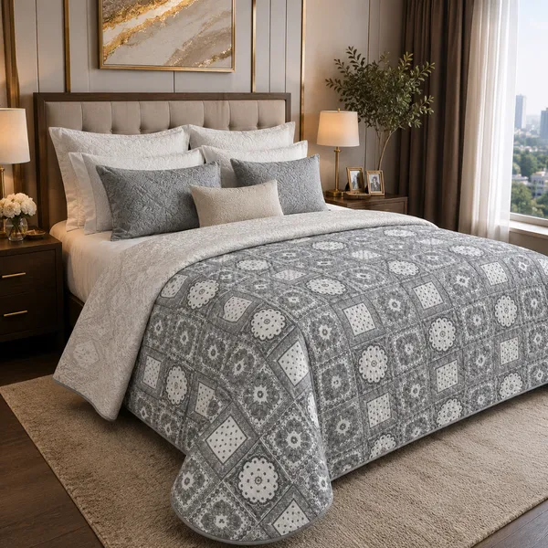 Grey_Microfiber_Medallion_Print_With_Geometric_Patterns_Quilt_For_Bedroom