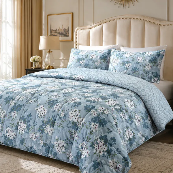 Blue_Microfiber_Quilt_For_Bedroom