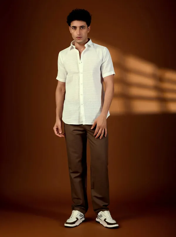 Mens_White_Cotton_Linen_Textured_Short_Sleeve_Shirt_Premium_Summer_Essential