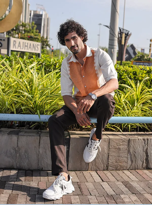 Earthbound_Paneled_Linen_Blend_Shirt_3_4_Sleeve_Edition_Beige