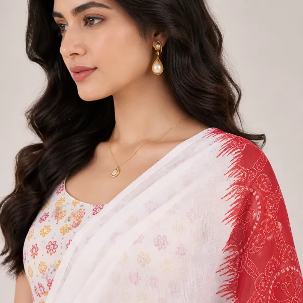 Off_White_And_Red_Linen_Floral_Embroidered_Saree_With_Blouse_For_Women