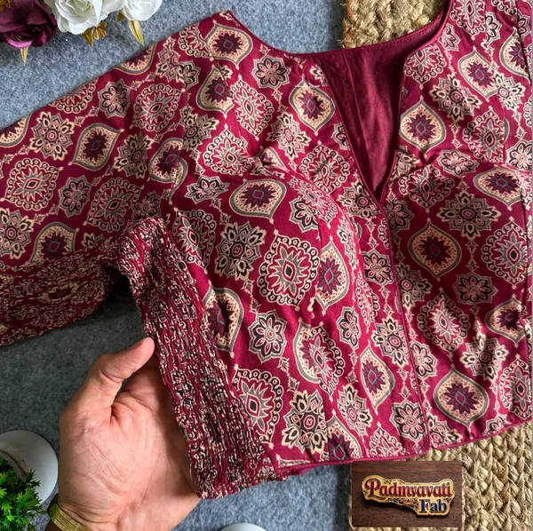 Presenting_Regal_Ajrakh_Print_Cotton_Readymade_Saree_Blouse