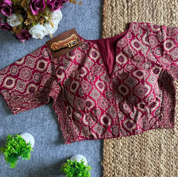 Presenting_Regal_Ajrakh_Print_Cotton_Readymade_Saree_Blouse