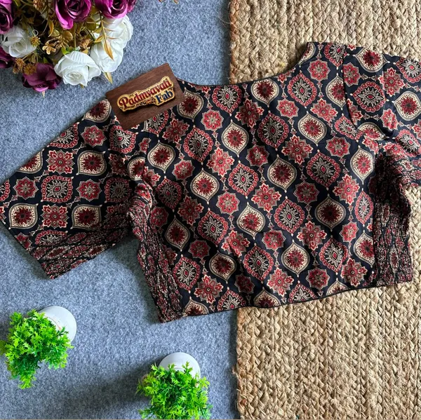 Presenting_Regal_Ajrakh_Print_Cotton_Readymade_Saree_Blouse