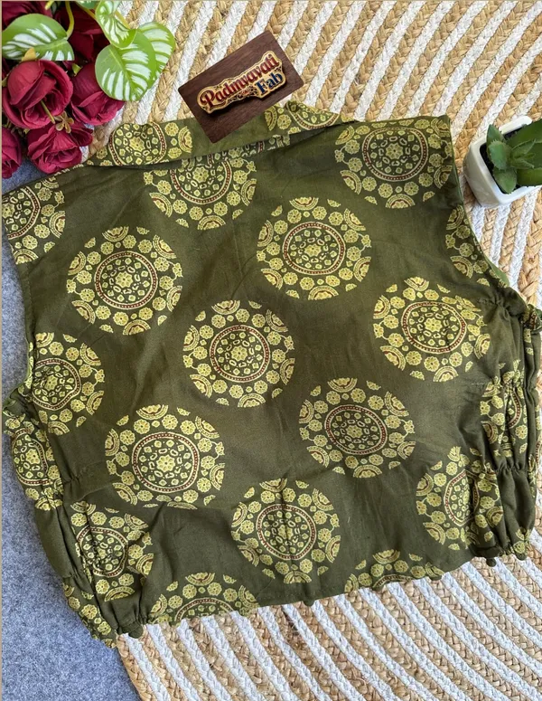 Green_Cotton_Princess_Cut_Mandala_Block_Print_Blouse_For_Women