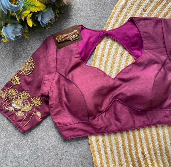 Presenting_The_Midnight_Zardozi_Bloom_Blouse