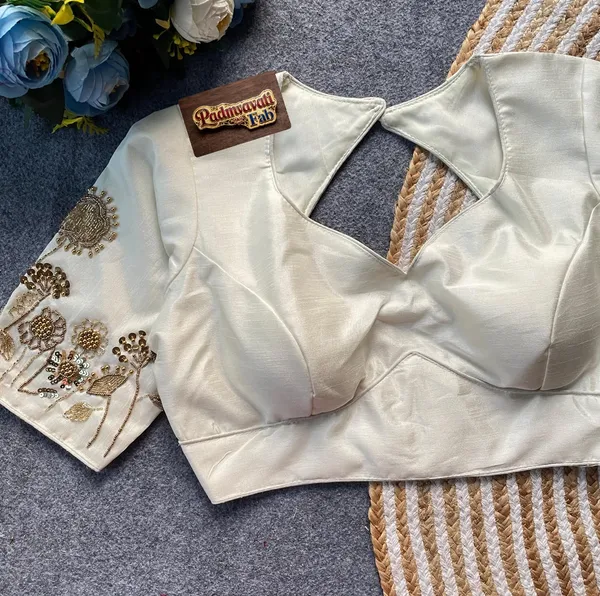 Presenting_The_Midnight_Zardozi_Bloom_Blouse