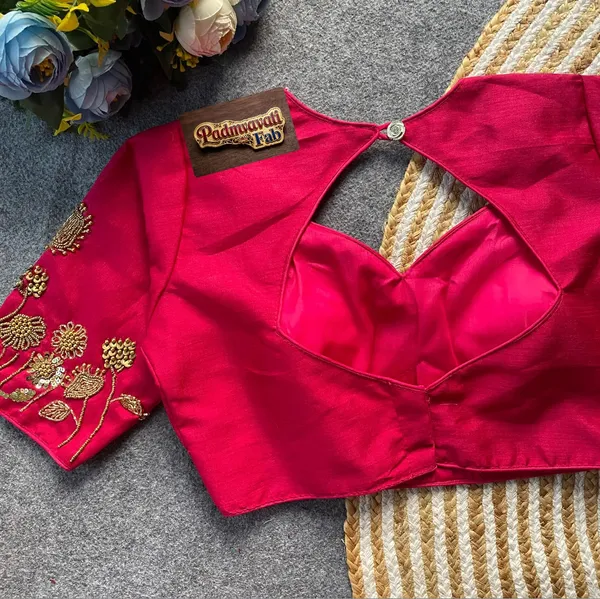 Presenting_The_Midnight_Zardozi_Bloom_Blouse