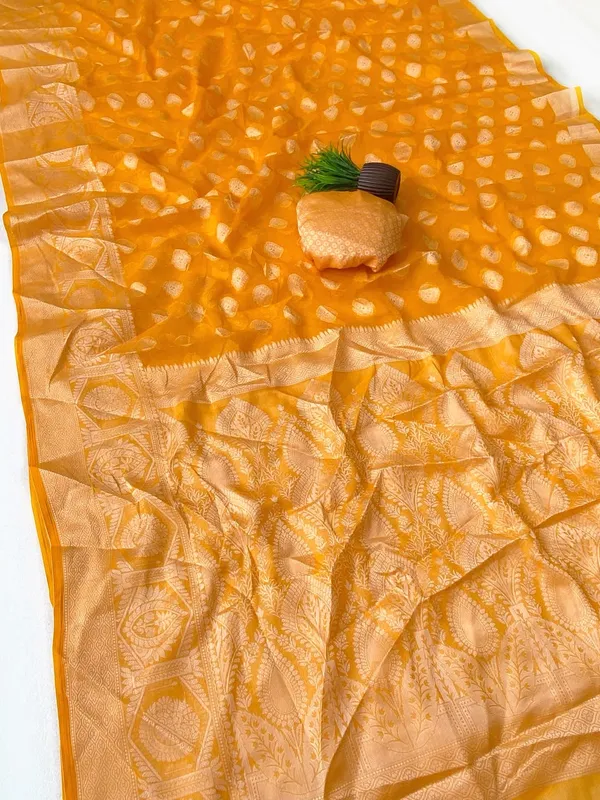Georette_Soft_Silk_Saree_Banarasi_Silk_Saree_Trending_Colour