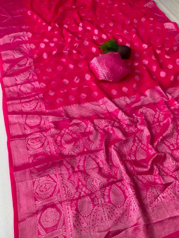 Georette_Soft_Silk_Saree_Banarasi_Silk_Saree_Trending_Colour