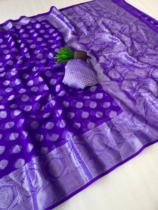 Georette_Soft_Silk_Saree_Banarasi_Silk_Saree_Trending_Colour