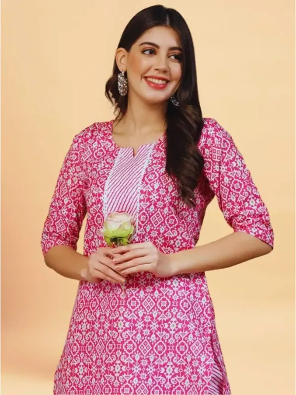 Pink_Cotton_Straight_Kurta_Pant_Set_For_Women