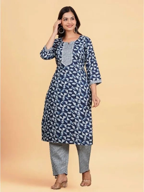 Multicolor_Cotton_Straight_Kurta_Pant_Set_For_Women