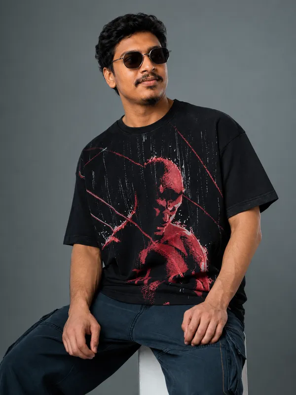 Black_And_Red_Men's_Cotton_Oversize_T_shirt