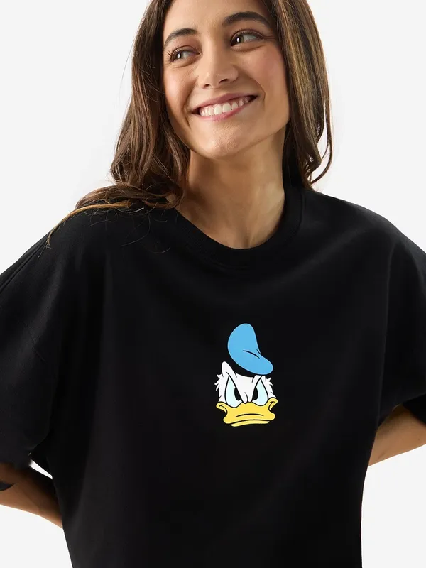 Black_Women's_Cotton_Oversize_T_shirt