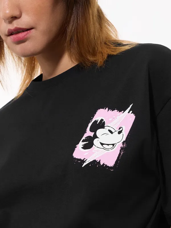 Black_Women's_Cotton_Oversize_T_shirt