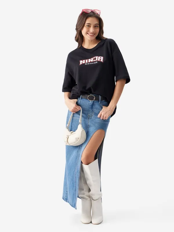 Black_Women's_Cotton_Oversize_T_shirt