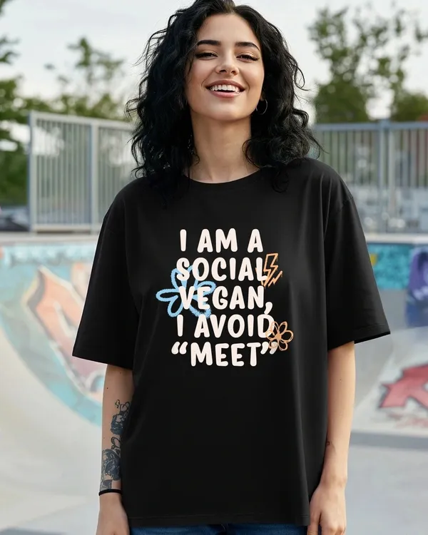 Black_Women's_Cotton_Oversize_T_shirt