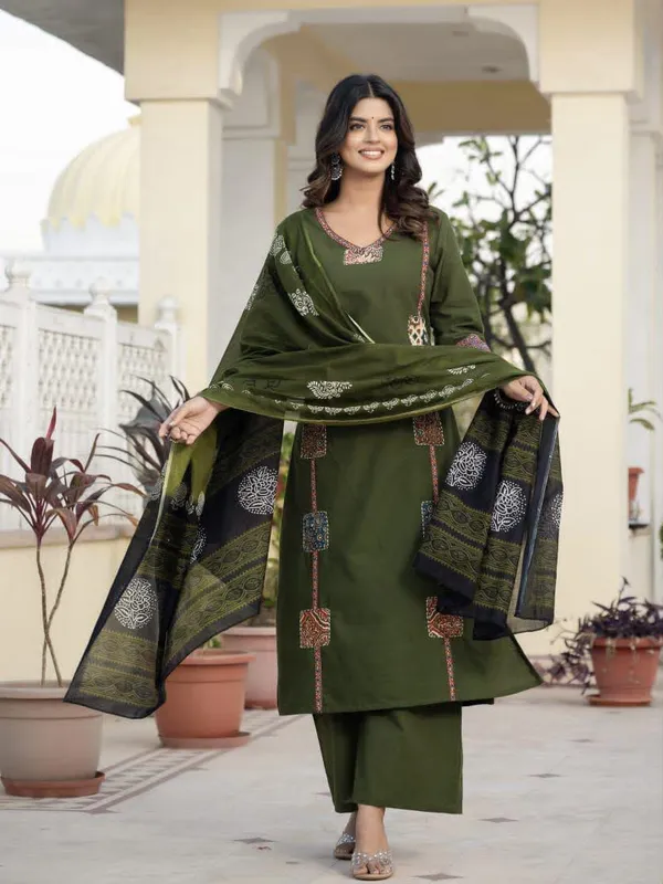 JaipuriSilk_Olive_Green_Printed_Kurta_Pant_Set_with_Designer_Dupatta_for_Women
