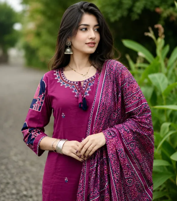 Women's_Magenta_Embroidered_Kurta_Set_with_Palazzo_&_Dupatta