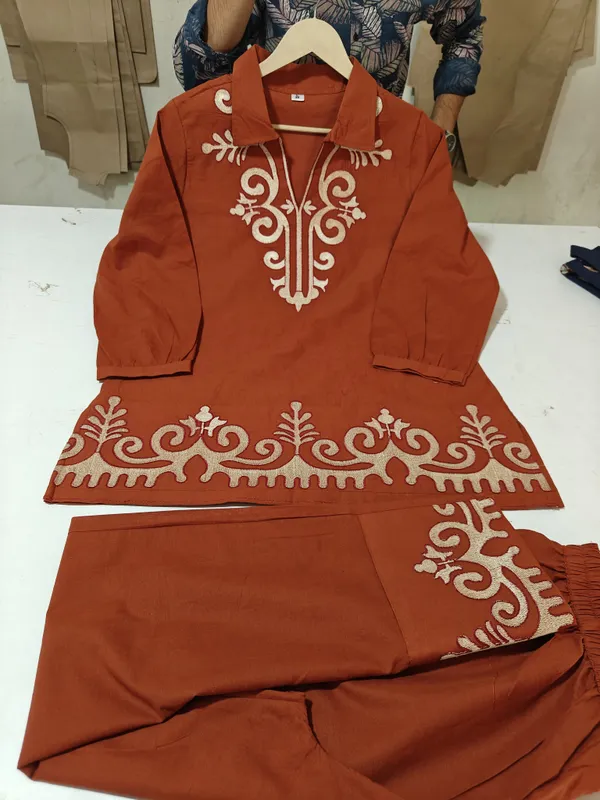 Radhe_Rust_cord_set