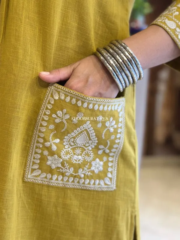 Sekhar_Yellow_Pocket