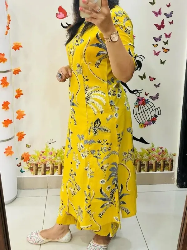 Women’s_Yellow_Floral_Printed_Kurta_Pant_Set_|_Elegant_Straight_Kurta_with_Printed_Pant_|_3/4_Sleeve_Ethnic_Wear_Set_|_Jaipurisilk.com