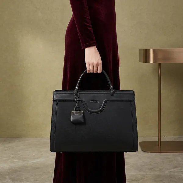 Black_Structured_Handbag_with_Detachable_Shoulder_Strap