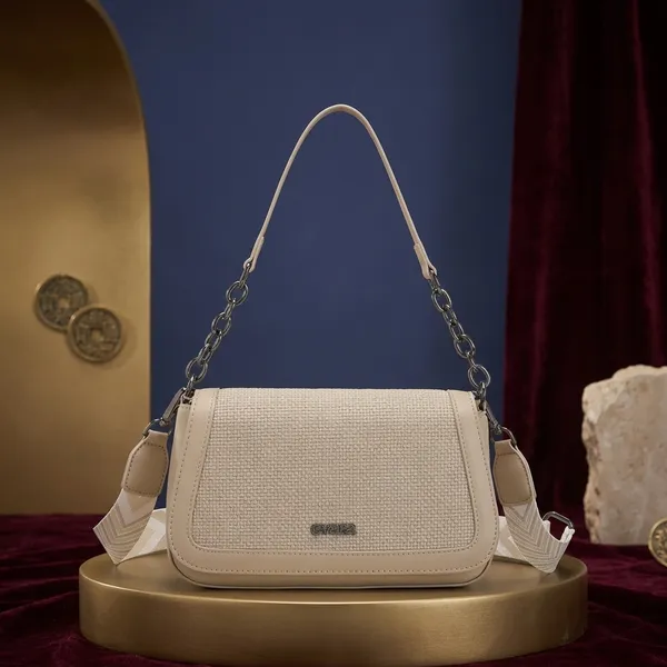 Beige_Textured_Flap_Crossbody_Bag_with_Chain_Detail