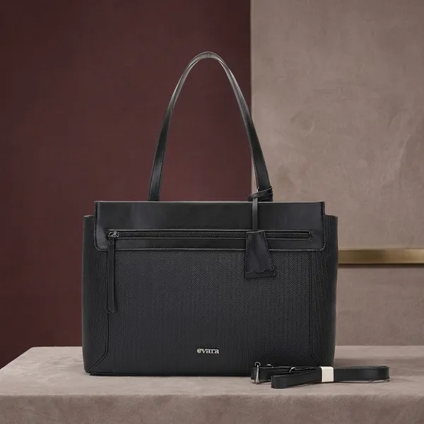 Black_Textured_Faux_Leather_Tote_Bag_for_Women