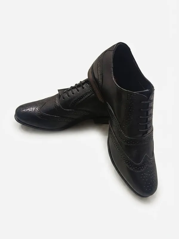 Lee_Cooper_Men's_Black_Brogue_Formal_Shoes
