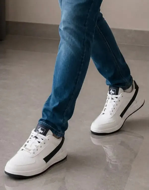 Classic_White_Sneaker_with_Black_Stripe_Accent