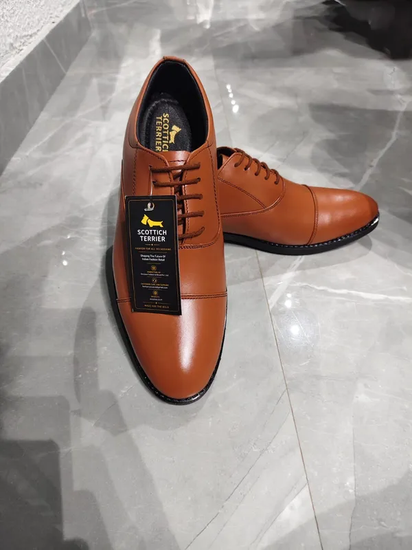 Brown_Leather_Formal_Oxford_Lace_Up_Shoes_For_Men