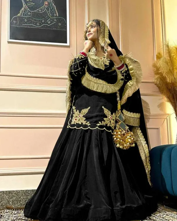MF_448_Premium_Traditional_Silk_Orange_Lehengha_With_Zari