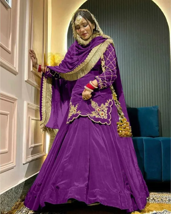 MF_448_Premium_Traditional_Silk_Orange_Lehengha_With_Zari