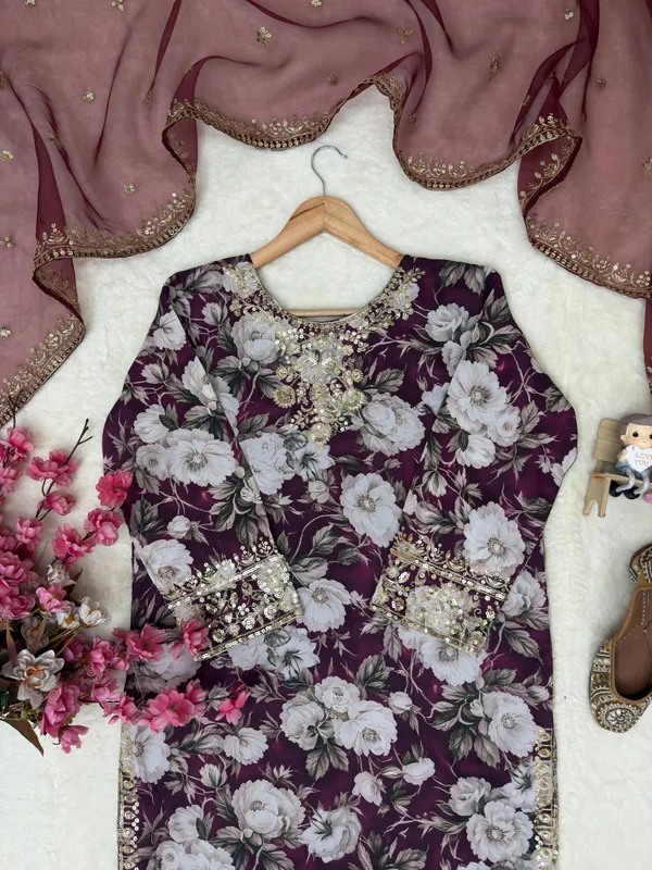 PW-369_EWLY_LAUNCHED_KURTI_&_PLAZZO_SET