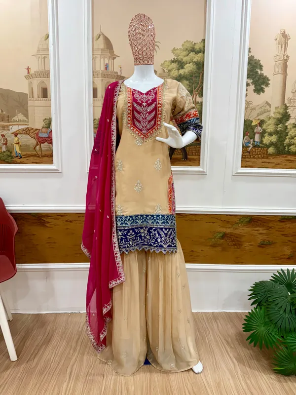 RAS-103_NEW_LAUNCHING_HEAVY_3_PIECES_SUIT_SET_WITH_EMBROIDERY_WORK_&_FANCY_LACE